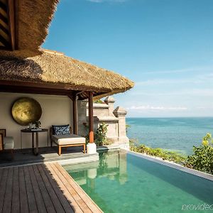 Four Seasons Resort Bali at Jimbaran Bay